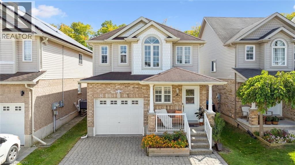7 Mahogany Street, Kitchener, Ontario  N2E 3Z2 - Photo 3 - 40775391