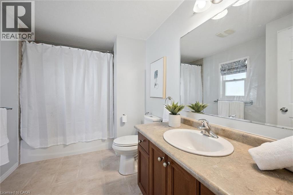 7 Mahogany Street, Kitchener, Ontario  N2E 3Z2 - Photo 24 - 40775391