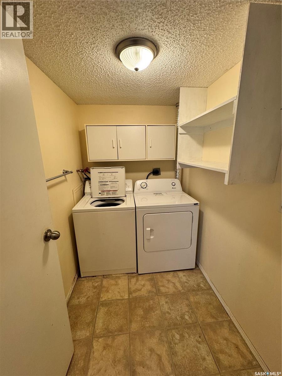 308 Cedar Meadow Drive, Regina, Saskatchewan  S4X 3J5 - Photo 8 - SK020003