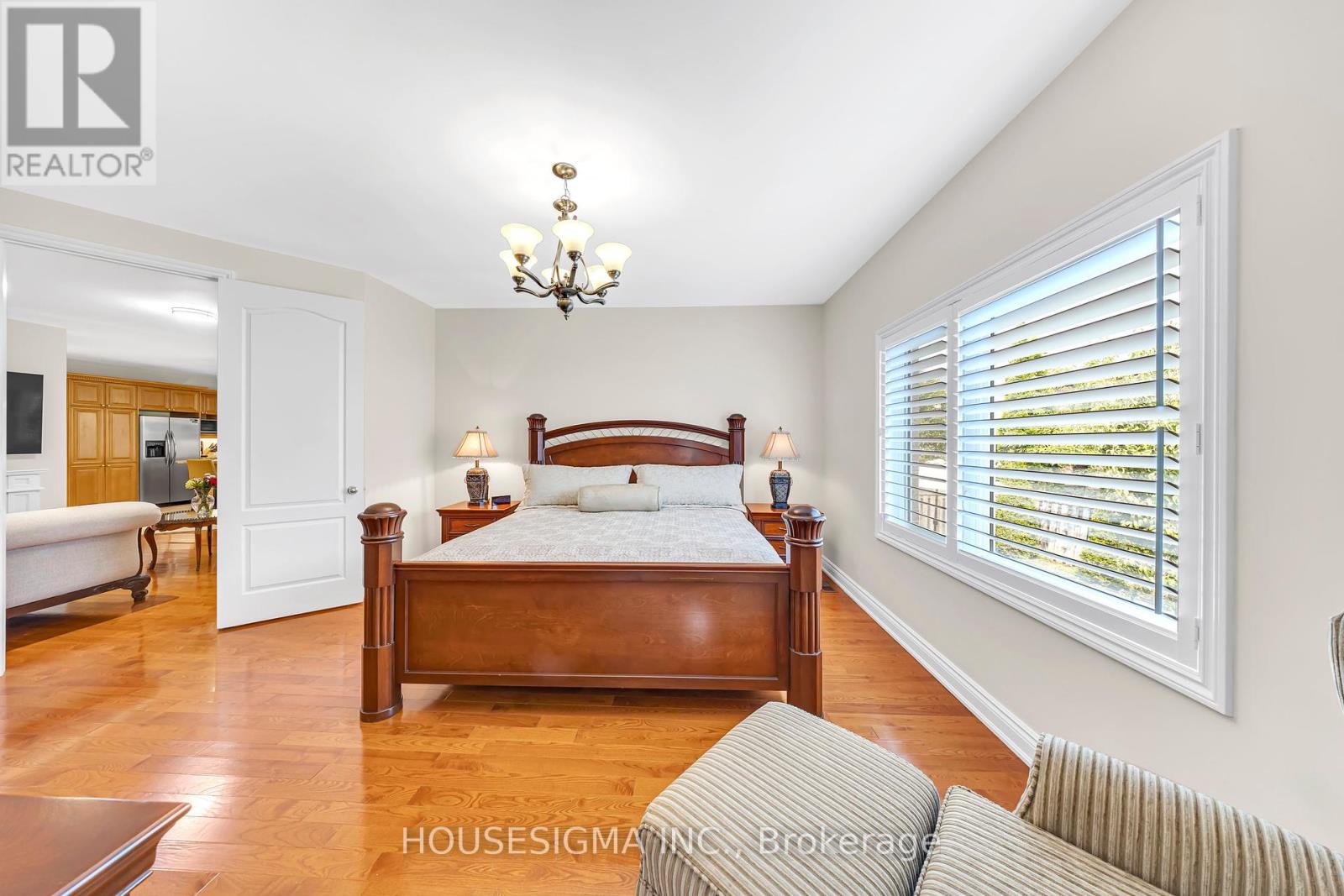 38 Pairash Avenue, Richmond Hill (Mill Pond), Ontario  L4C 0N1 - Photo 21 - N12442363