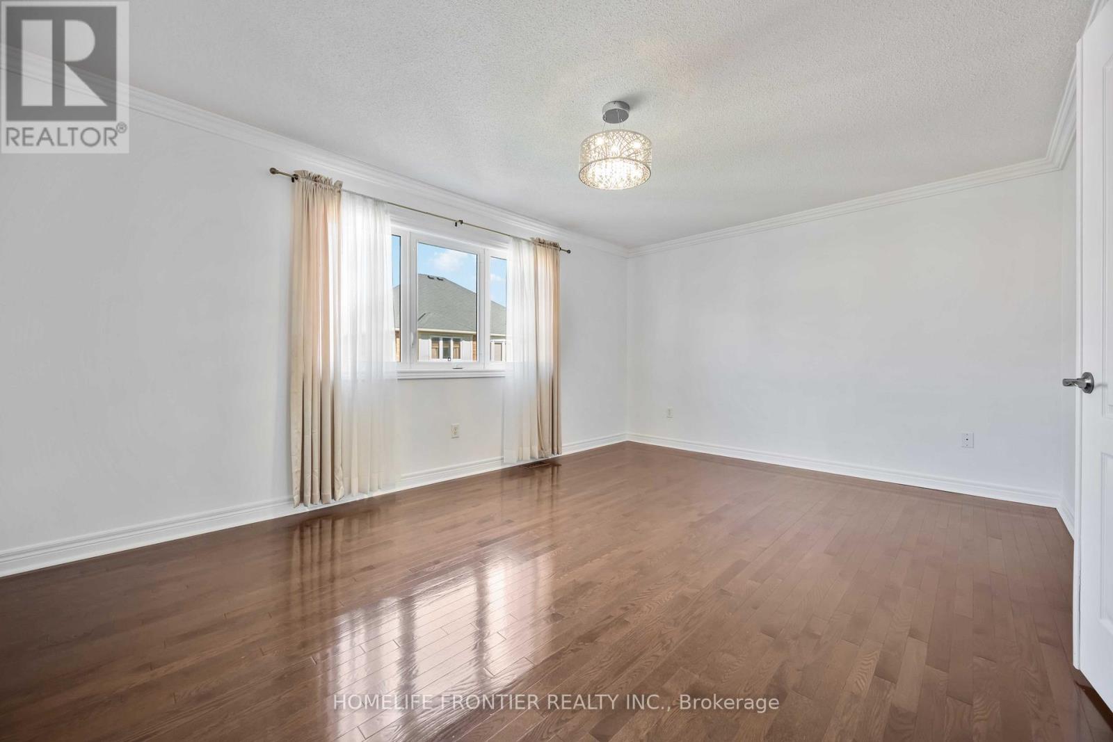 26 Barnstone Drive, Markham (Wismer), Ontario  L6E 2B3 - Photo 13 - N12442378