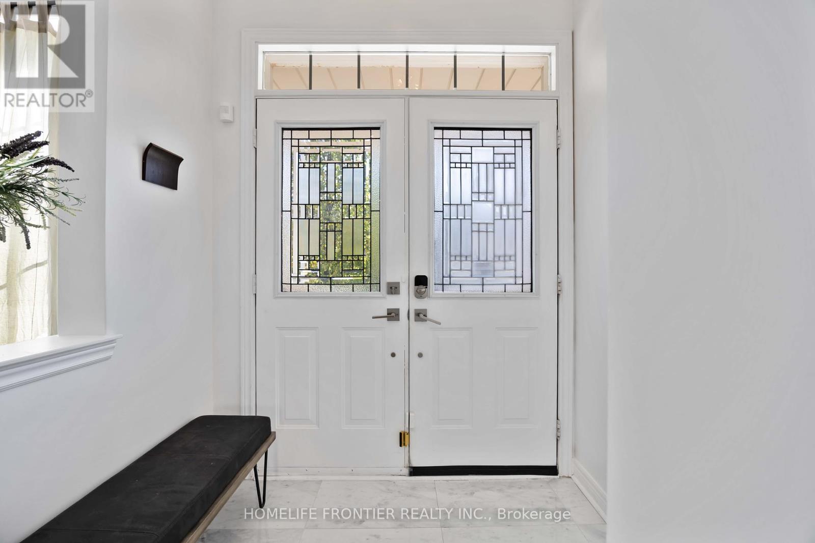 26 Barnstone Drive, Markham (Wismer), Ontario  L6E 2B3 - Photo 4 - N12442378