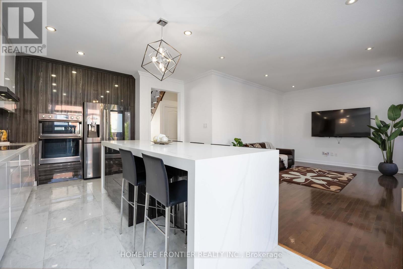 26 Barnstone Drive, Markham (Wismer), Ontario  L6E 2B3 - Photo 6 - N12442378