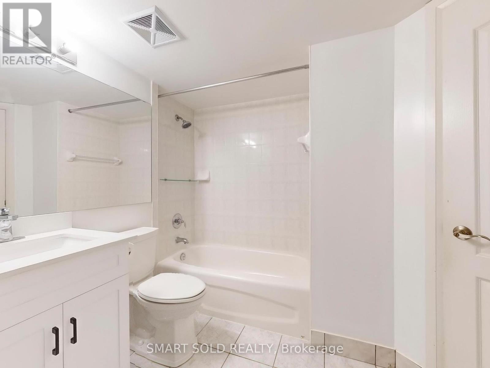 315 - 7363 Kennedy Road, Markham (Milliken Mills East), Ontario  L3R 1G8 - Photo 21 - N12442389