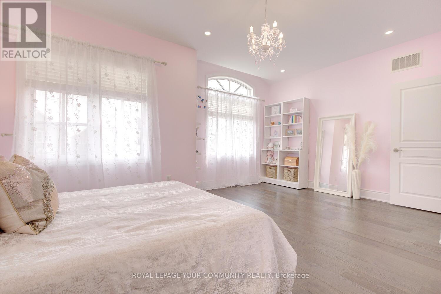 2 Aegis Drive, Vaughan (Patterson), Ontario  L6A 4M6 - Photo 36 - N12442407