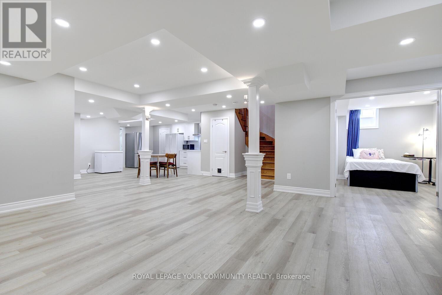 2 Aegis Drive, Vaughan (Patterson), Ontario  L6A 4M6 - Photo 44 - N12442407