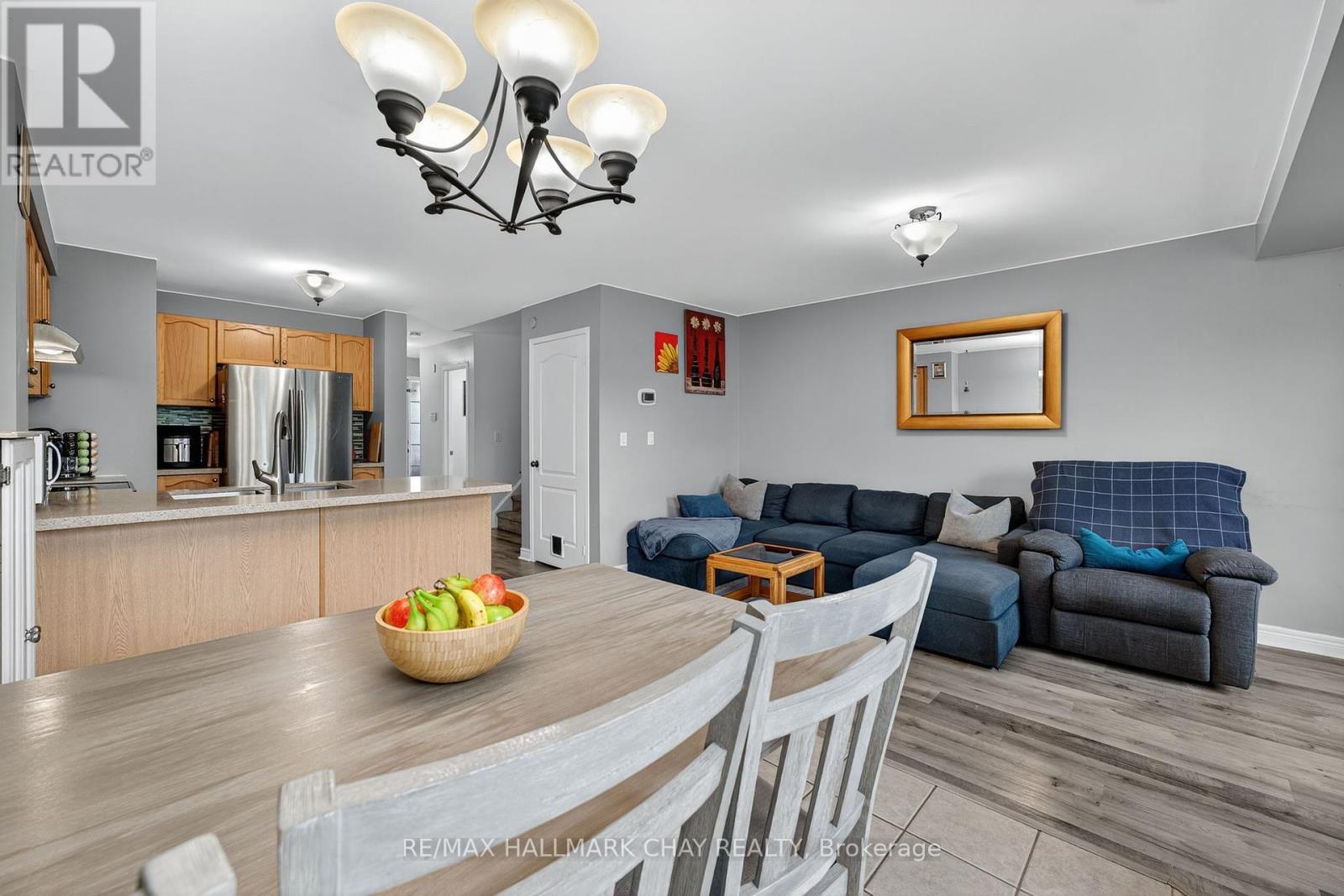 1182 Booth Avenue, Innisfil (Alcona), Ontario  L9S 4W1 - Photo 13 - N12442416