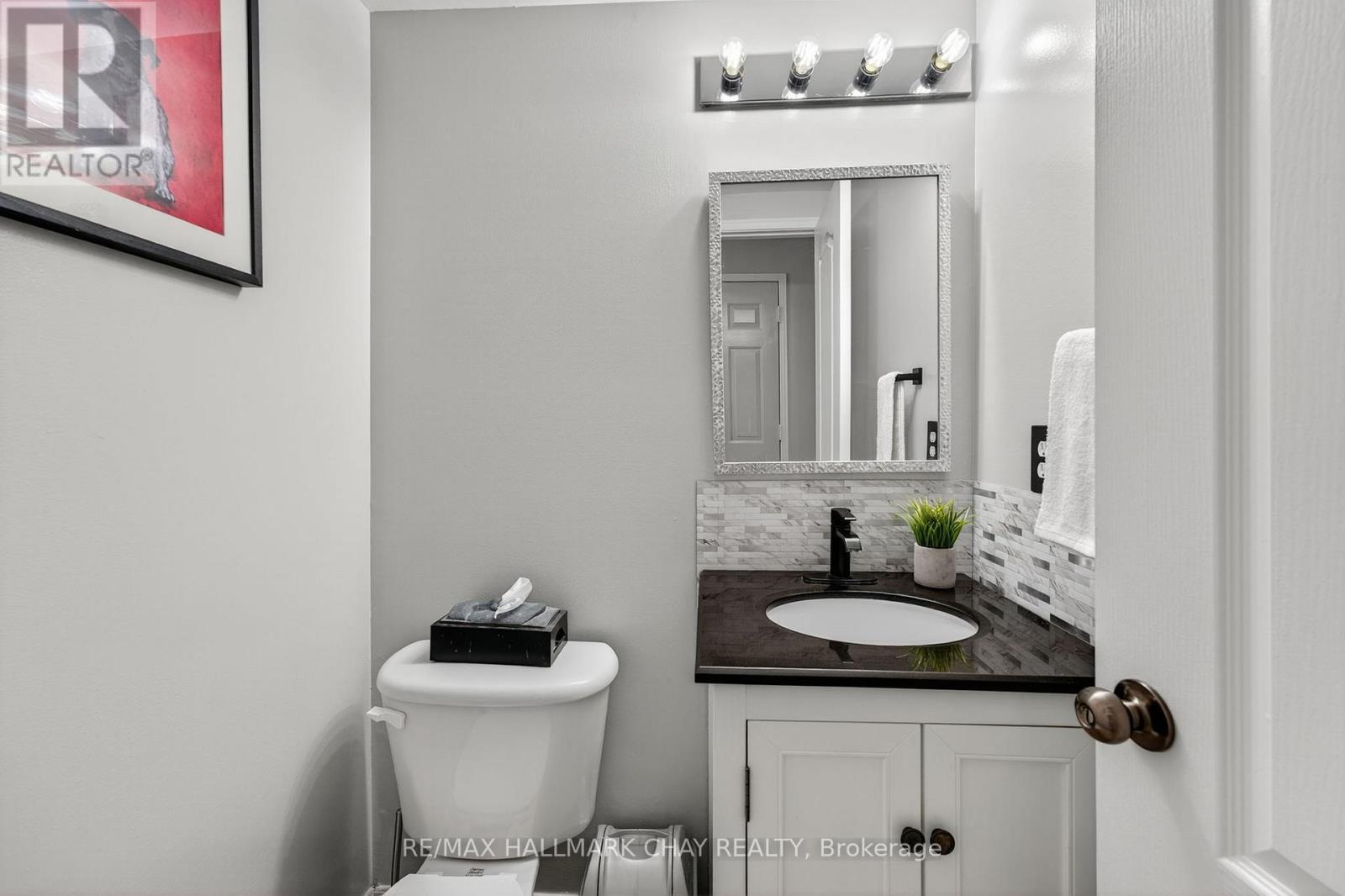 1182 Booth Avenue, Innisfil (Alcona), Ontario  L9S 4W1 - Photo 15 - N12442416