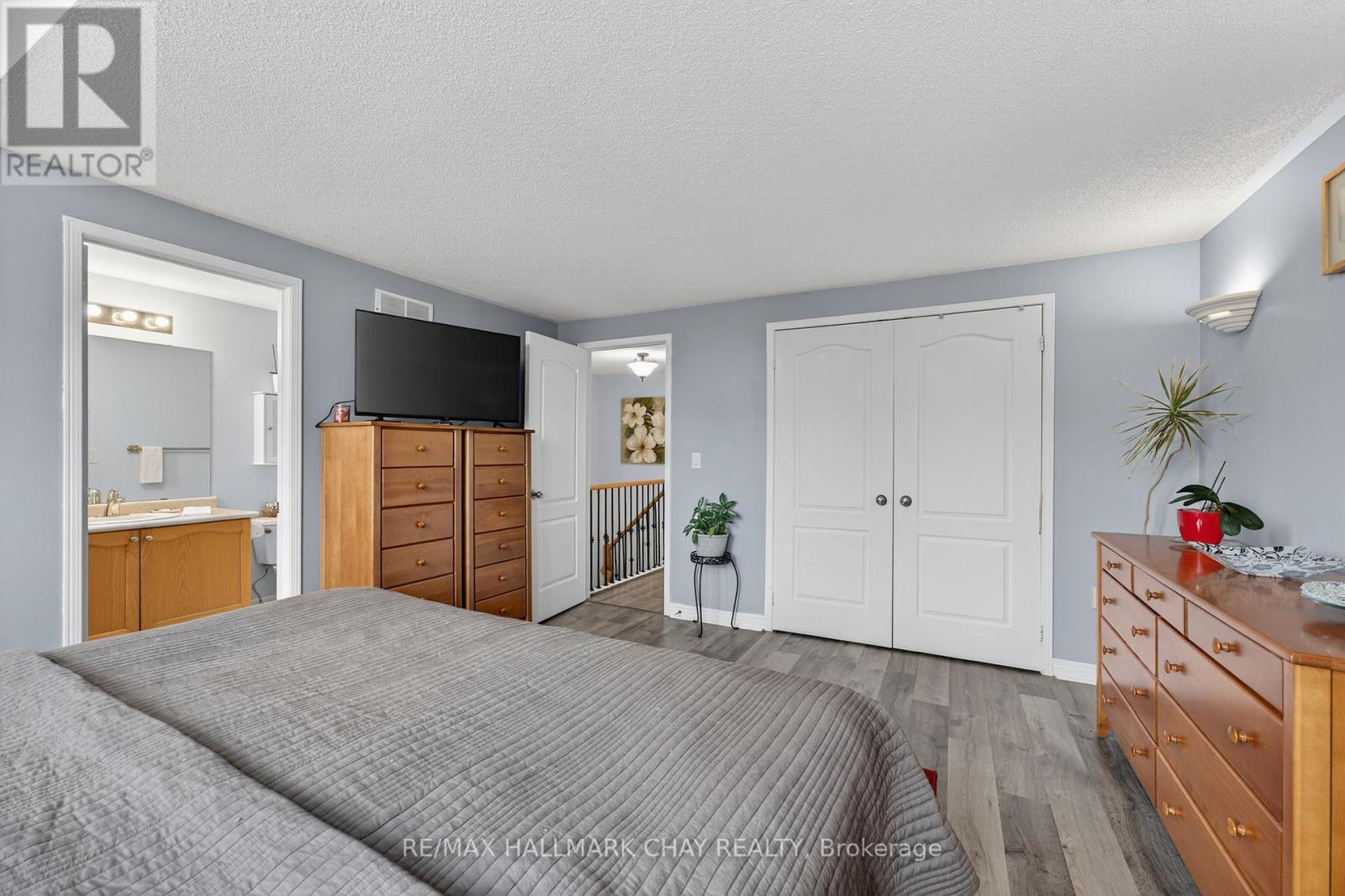 1182 Booth Avenue, Innisfil (Alcona), Ontario  L9S 4W1 - Photo 17 - N12442416
