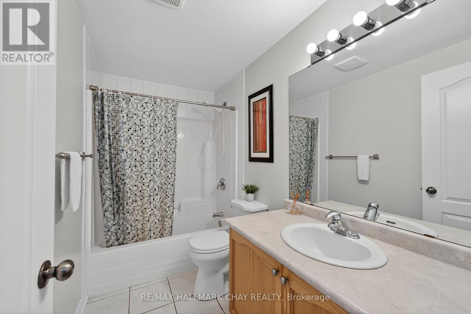 1182 Booth Avenue, Innisfil (Alcona), Ontario  L9S 4W1 - Photo 21 - N12442416