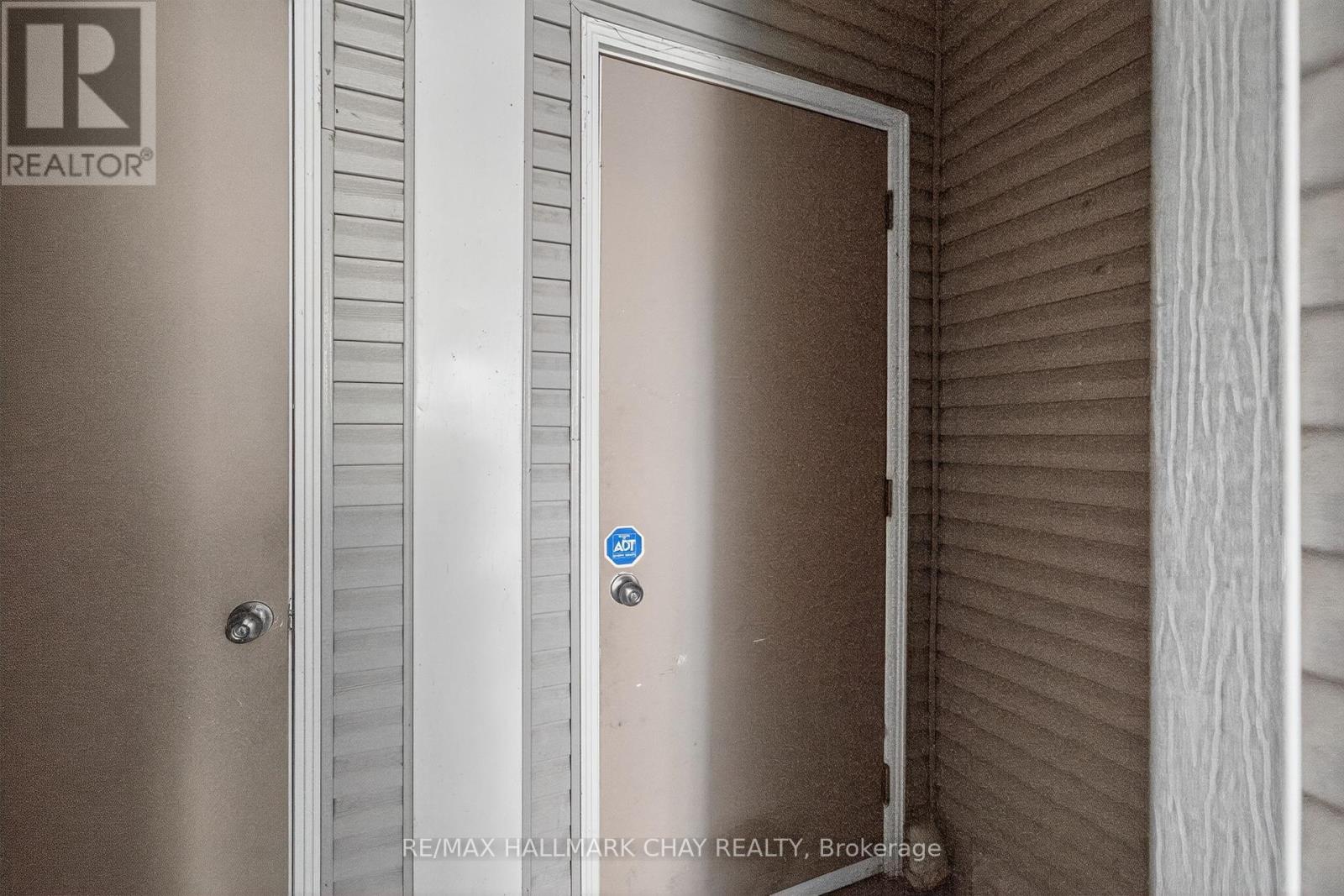 1182 Booth Avenue, Innisfil (Alcona), Ontario  L9S 4W1 - Photo 28 - N12442416