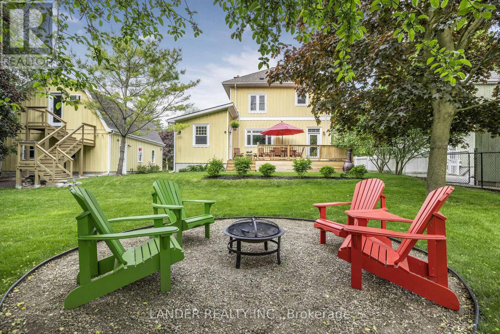 36 King Street, East Gwillimbury (Mt Albert), Ontario  L0G 1M0 - Photo 40 - N12442424