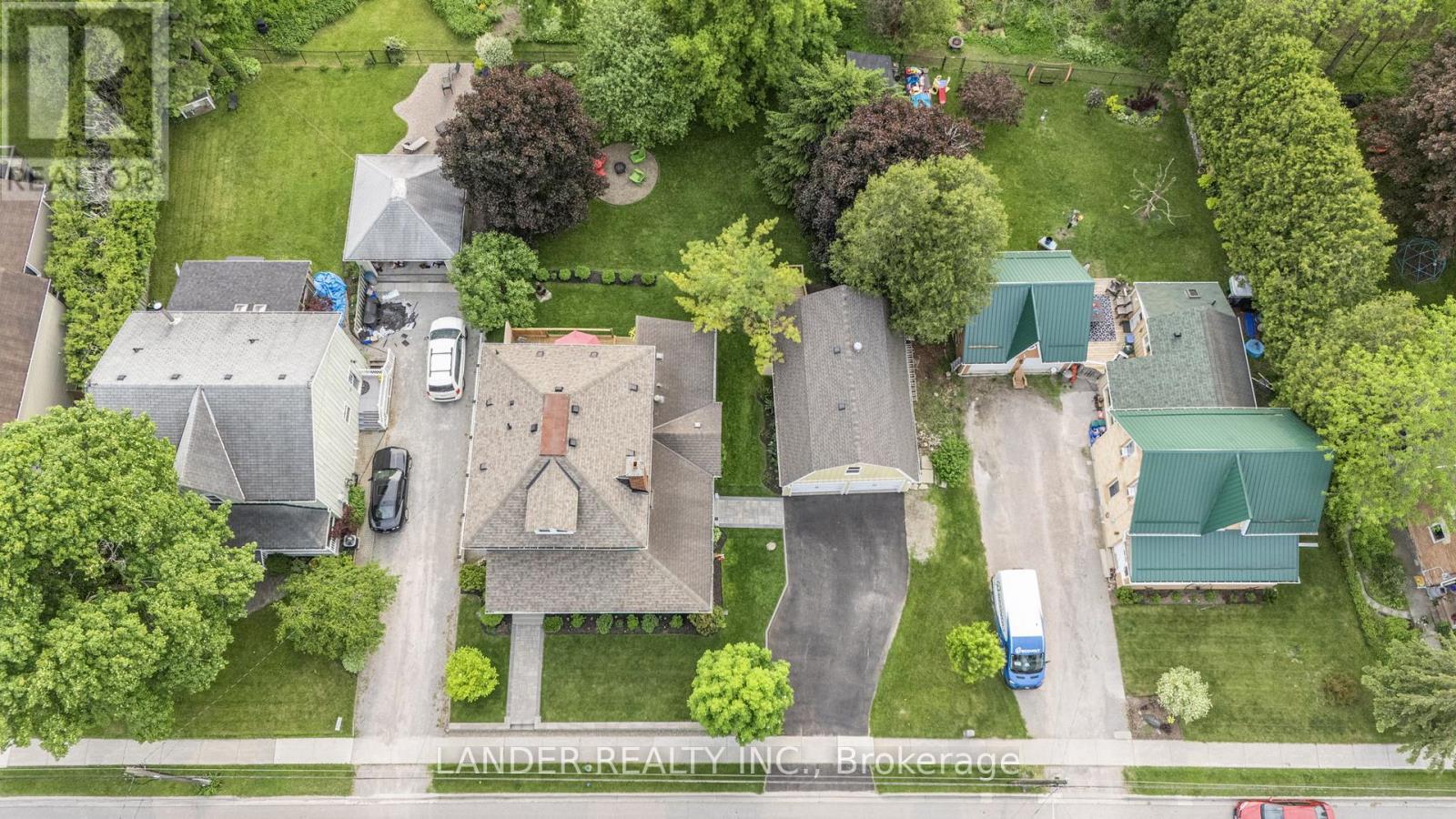 36 King Street, East Gwillimbury (Mt Albert), Ontario  L0G 1M0 - Photo 46 - N12442424