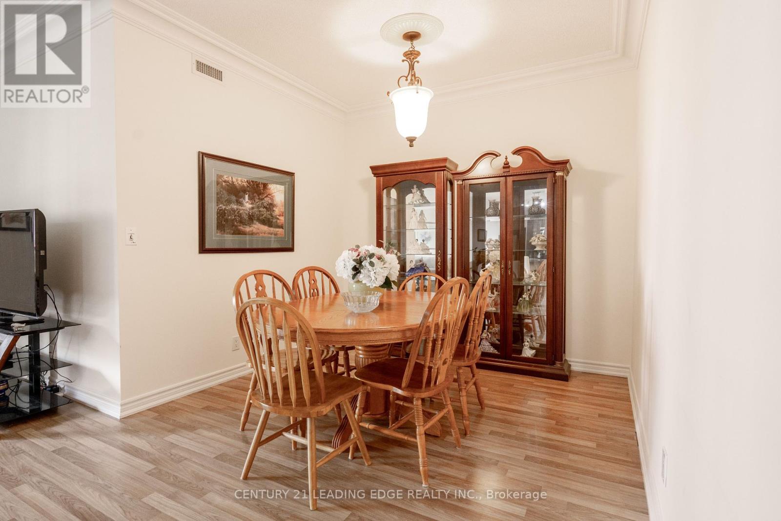 708 - 9225 Jane Street, Vaughan, Ontario  L6A 0J7 - Photo 13 - N12442462