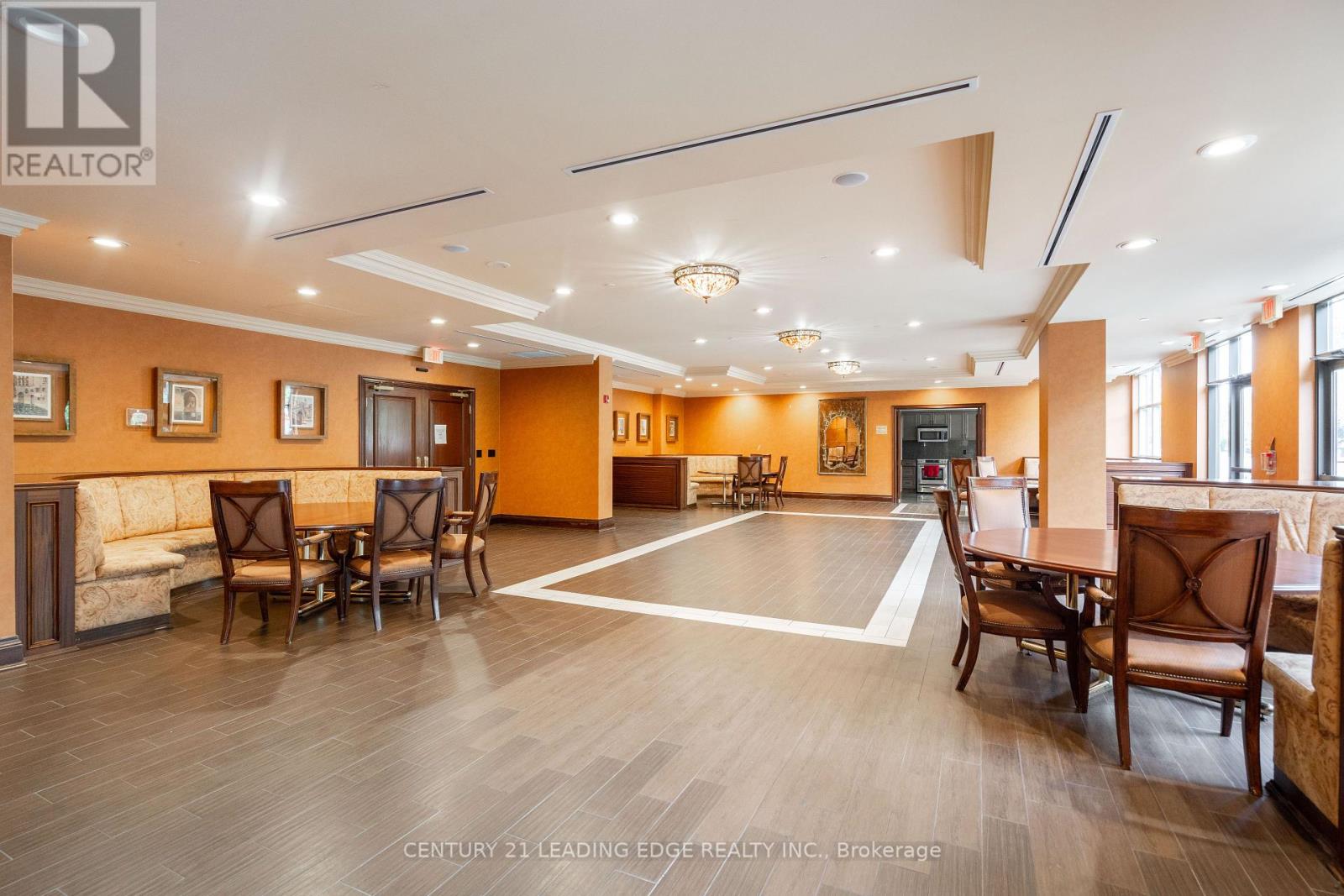 708 - 9225 Jane Street, Vaughan, Ontario  L6A 0J7 - Photo 26 - N12442462