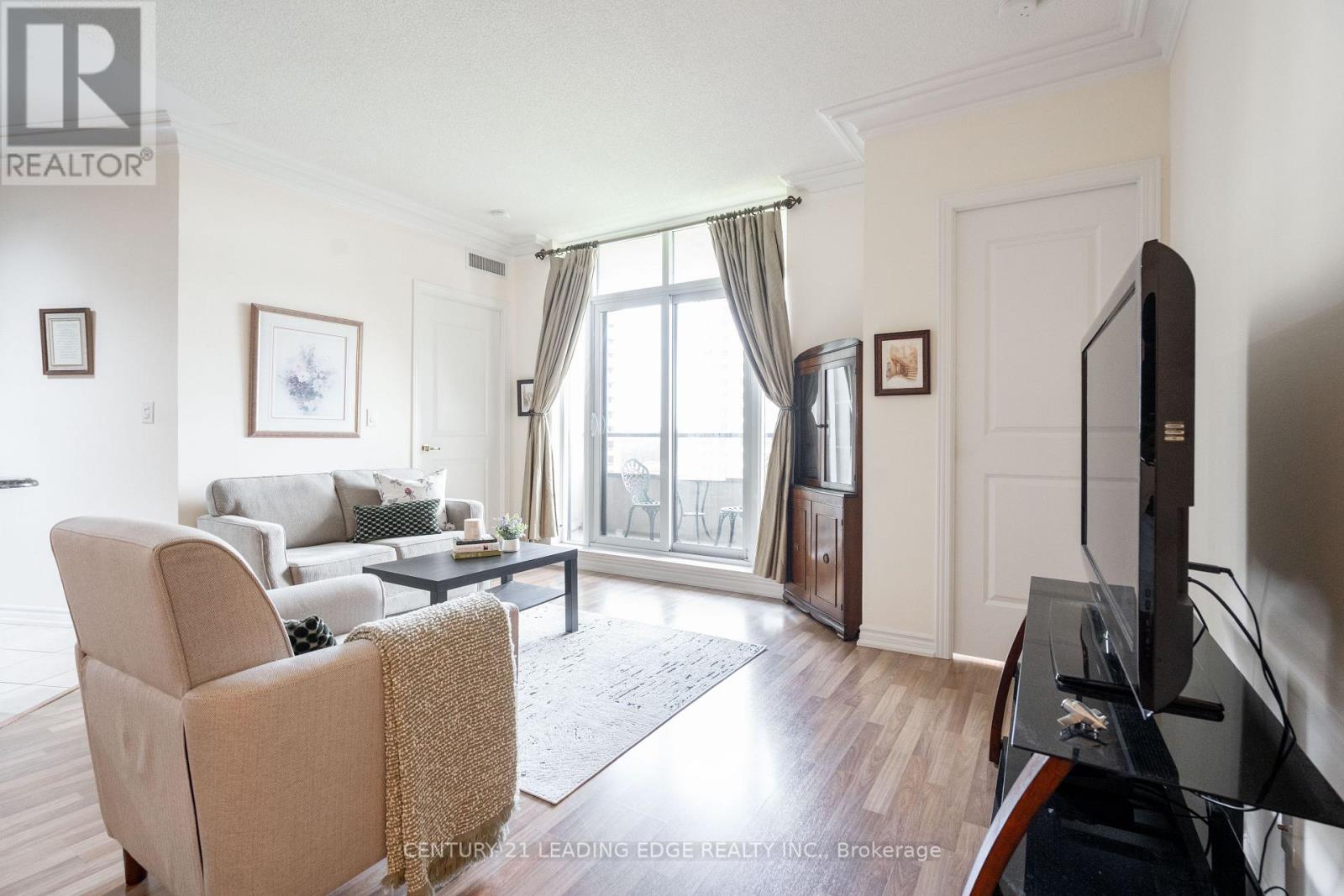 708 - 9225 Jane Street, Vaughan, Ontario  L6A 0J7 - Photo 6 - N12442462