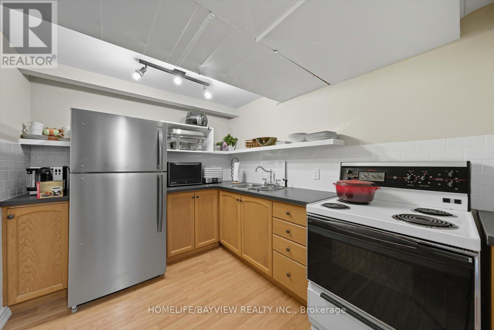 3 Crowling Court, Richmond Hill (Oak Ridges), Ontario  L4E 3Y6 - Photo 38 - N12442503