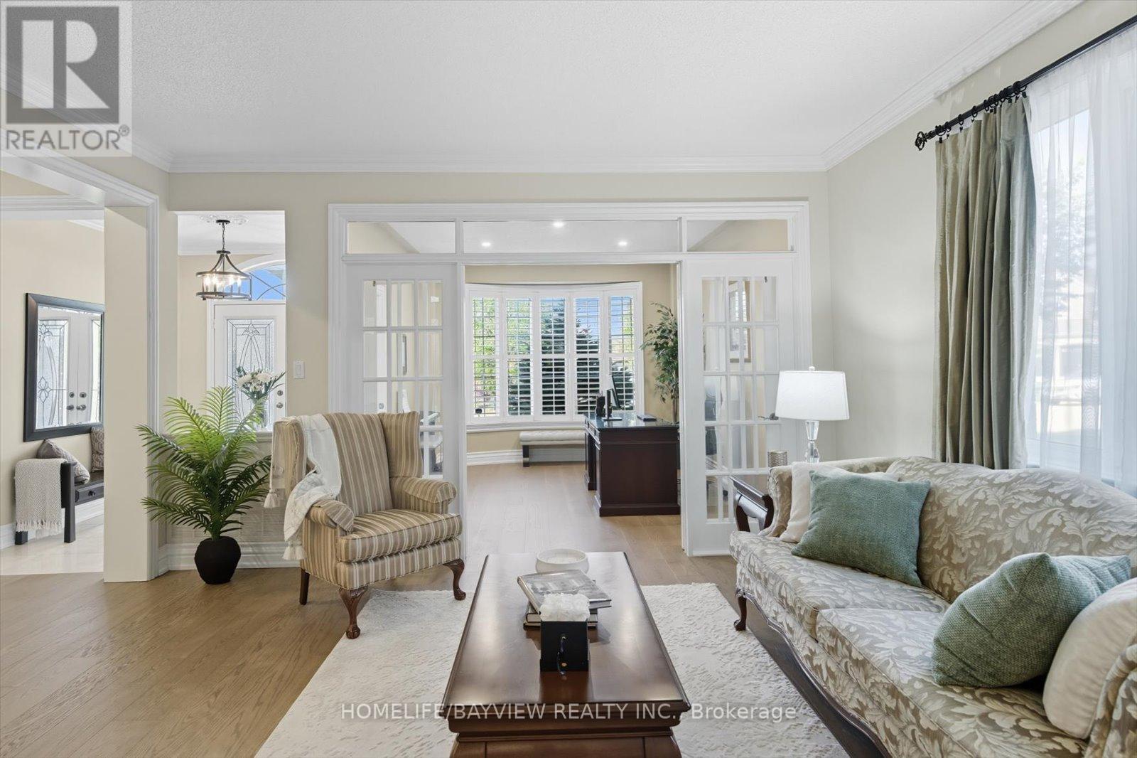 3 Crowling Court, Richmond Hill (Oak Ridges), Ontario  L4E 3Y6 - Photo 8 - N12442503
