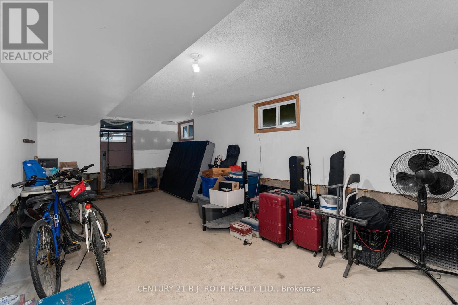 249 Church Street, Penetanguishene, Ontario  L9M 1G6 - Photo 20 - S12442334