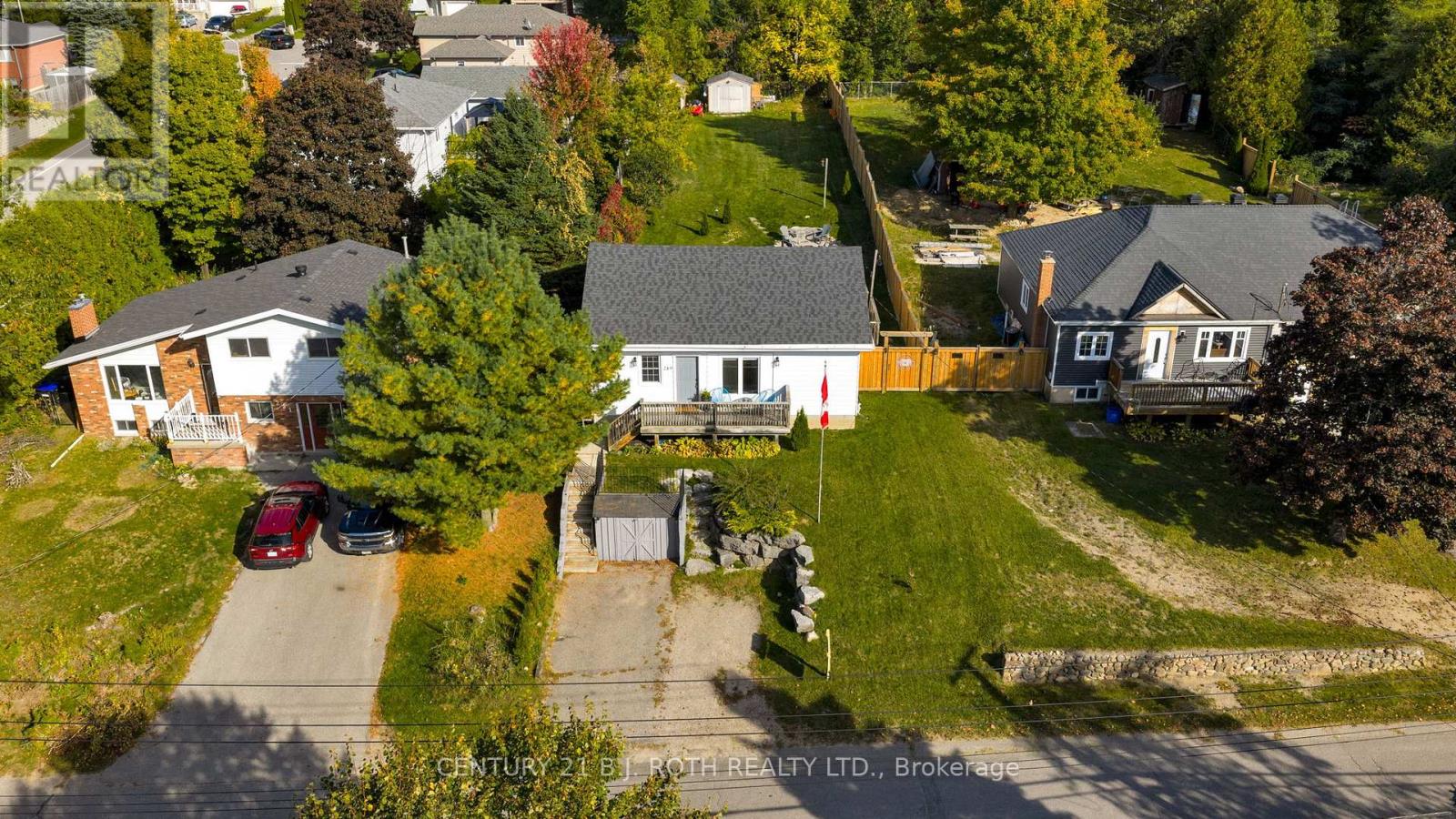 249 Church Street, Penetanguishene, Ontario  L9M 1G6 - Photo 29 - S12442334