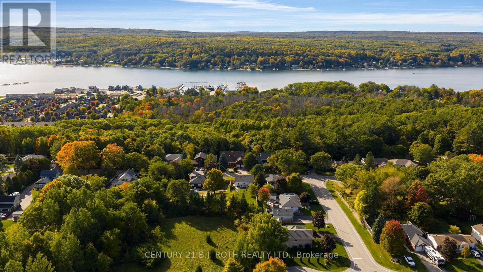 249 Church Street, Penetanguishene, Ontario  L9M 1G6 - Photo 36 - S12442334