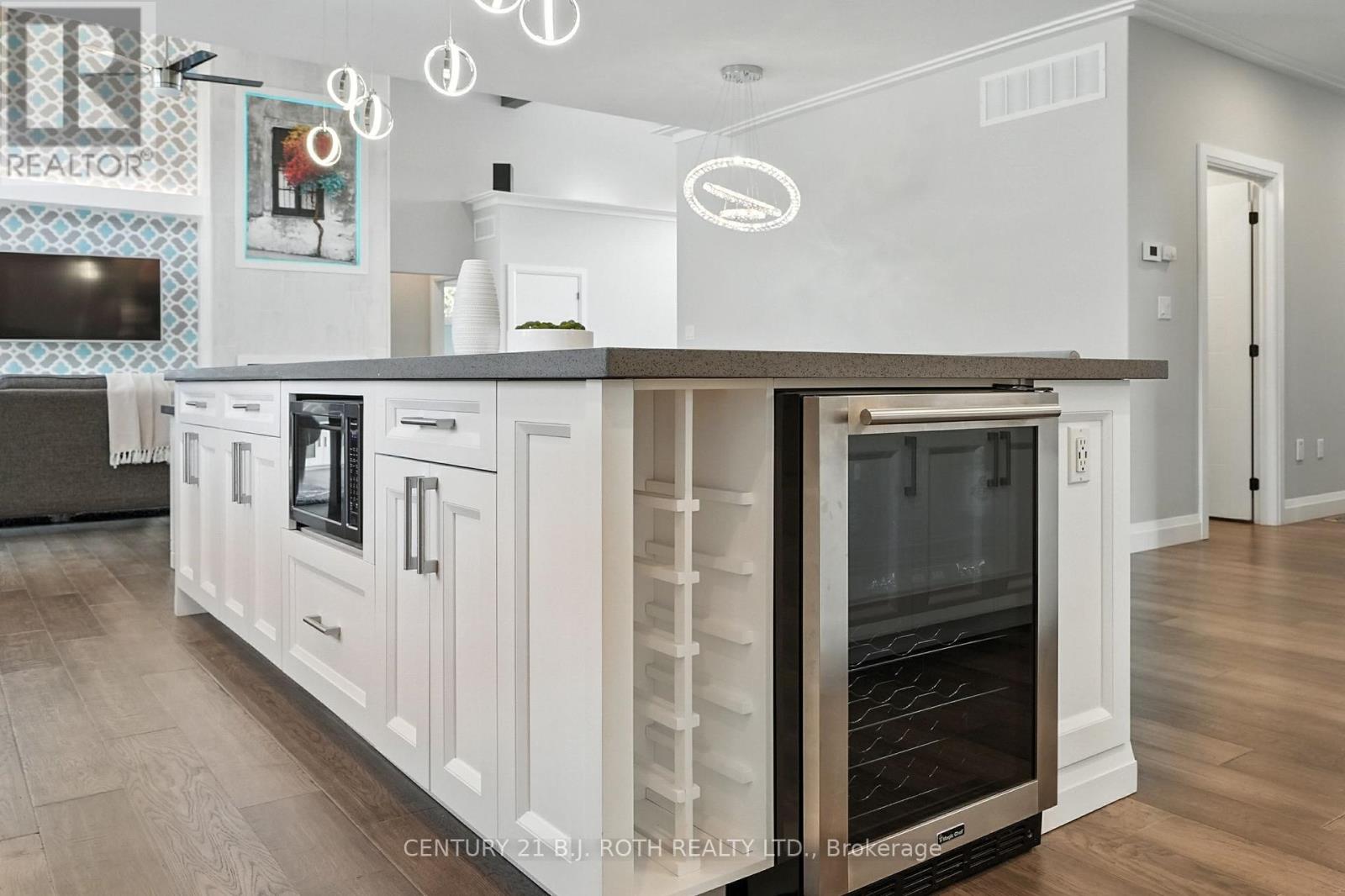 3510 Brennan Line W, Orillia, Ontario  L3V 0W3 - Photo 17 - S12442446