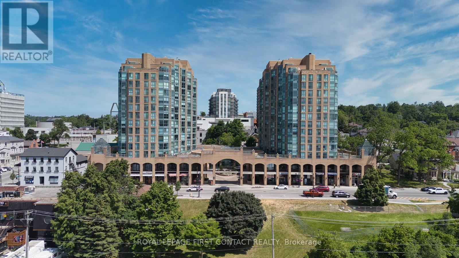 908 - 140 Dunlop Street E, Barrie (City Centre), Ontario  L4M 6H9 - Photo 1 - S12442483