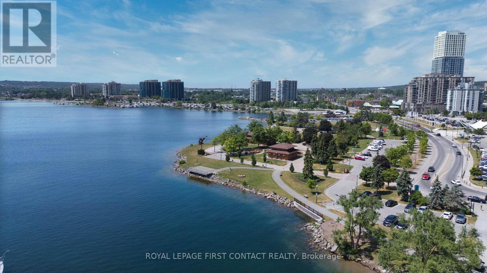 908 - 140 Dunlop Street E, Barrie (City Centre), Ontario  L4M 6H9 - Photo 2 - S12442483