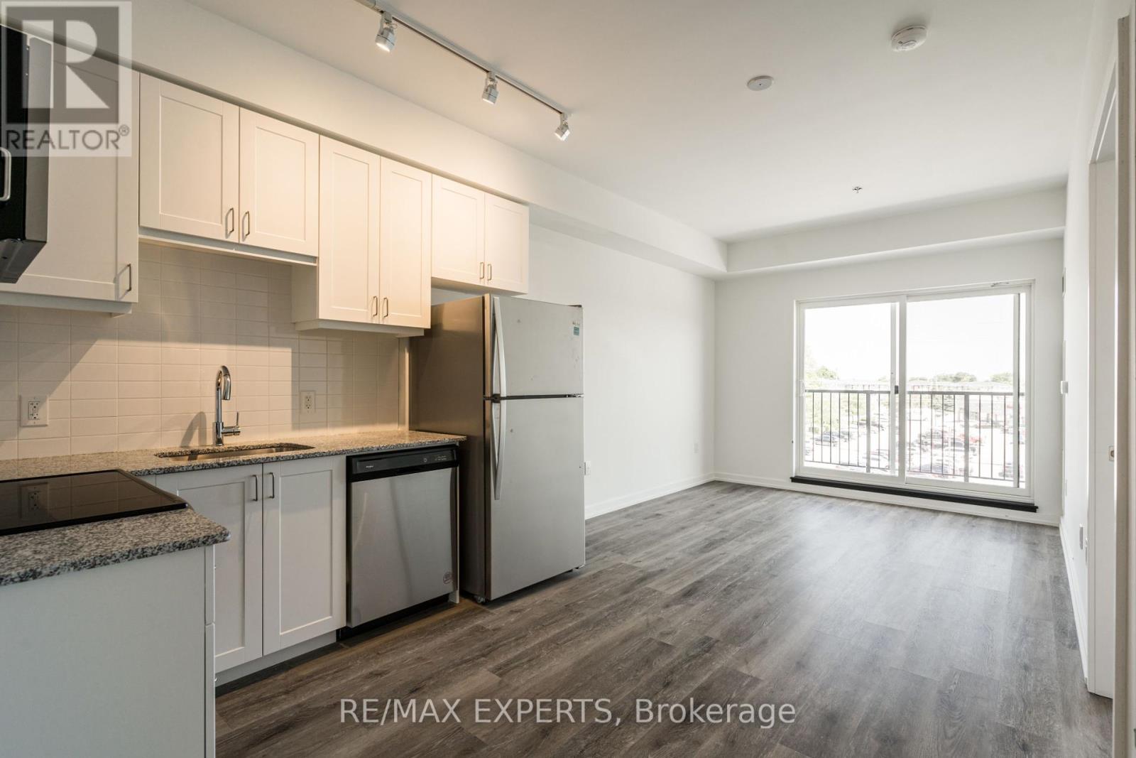 319 - 430 Essa Road, Barrie, Ontario  L4N 9C6 - Photo 13 - S12442518