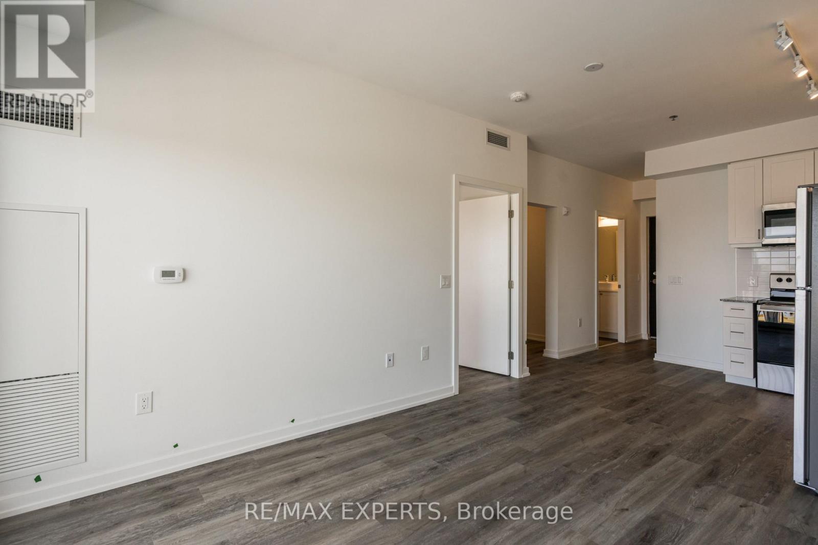 319 - 430 Essa Road, Barrie, Ontario  L4N 9C6 - Photo 19 - S12442518