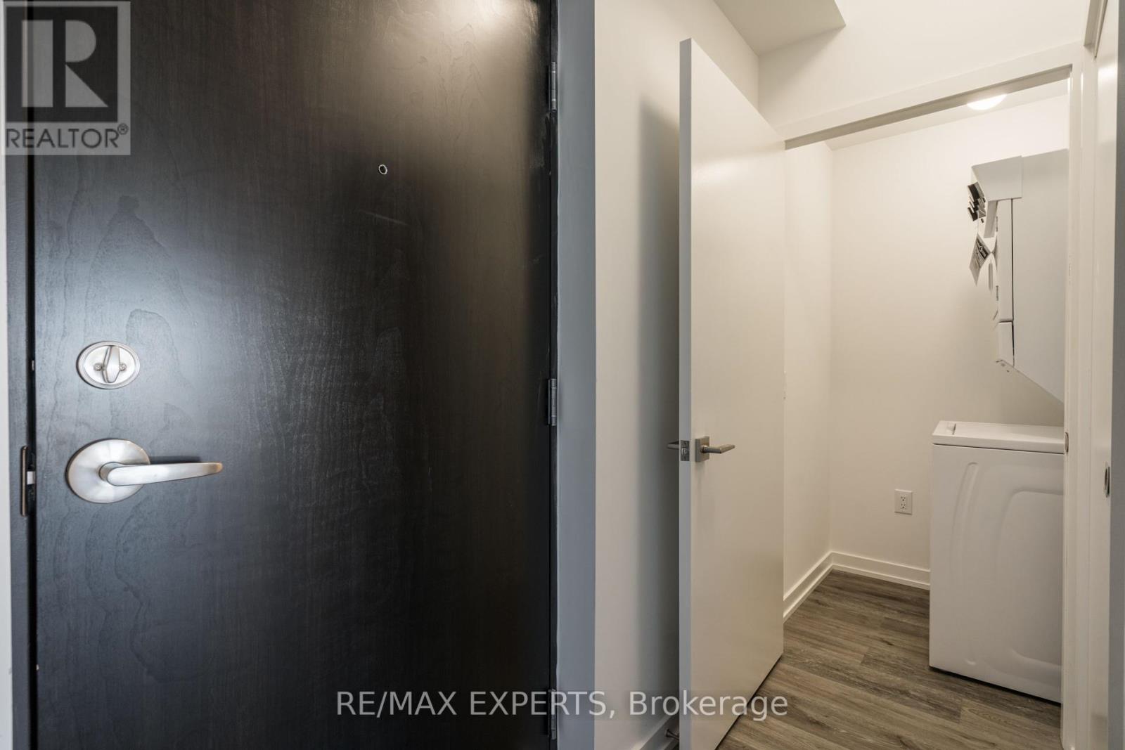 319 - 430 Essa Road, Barrie, Ontario  L4N 9C6 - Photo 4 - S12442518