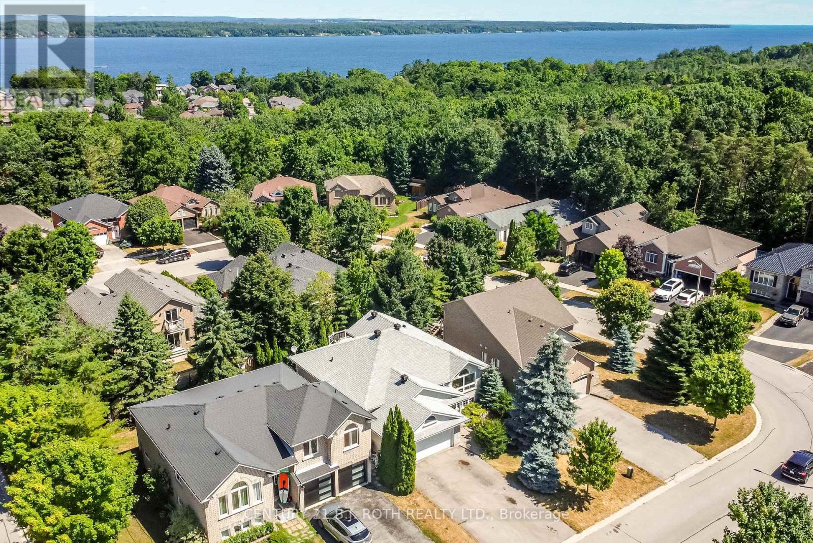 55 Bloxham Place, Barrie (Bayshore), Ontario  L4N 9K2 - Photo 4 - S12442521
