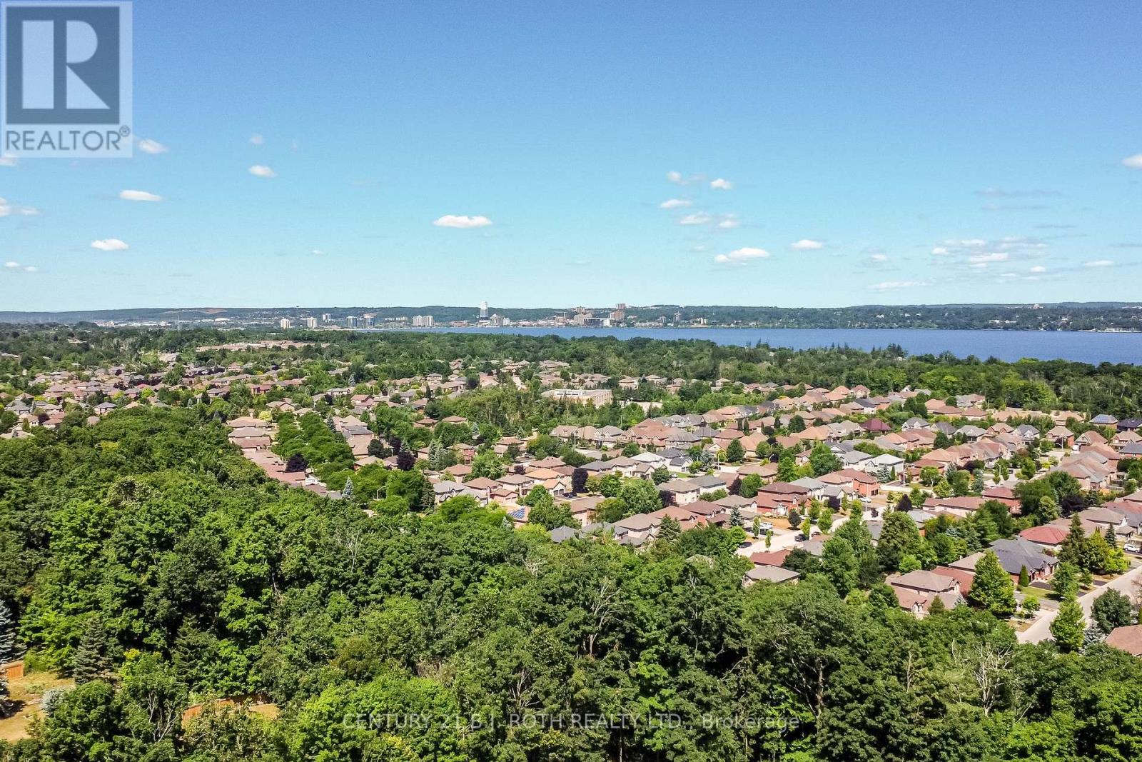55 Bloxham Place, Barrie (Bayshore), Ontario  L4N 9K2 - Photo 5 - S12442521