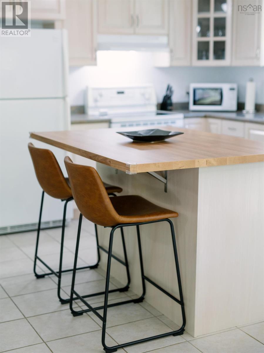 44 Tattenham Crescent, Hammonds Plains, Nova Scotia  B4B 1V2 - Photo 5 - 202524999