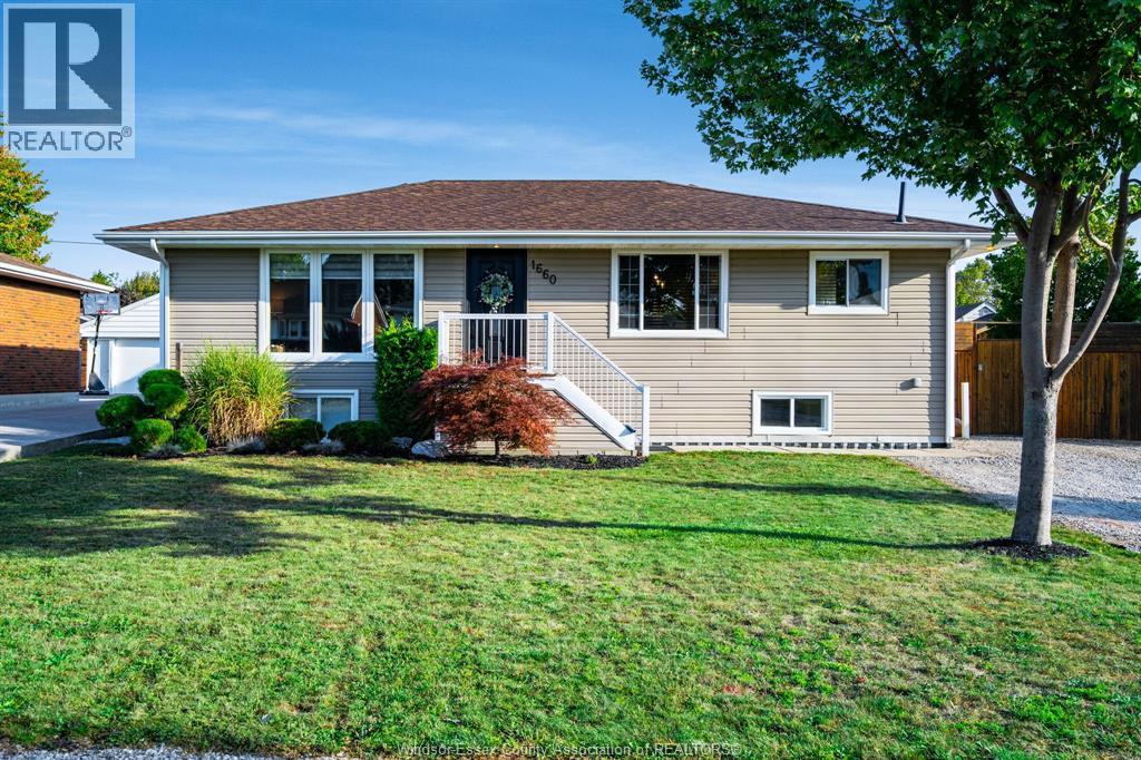 MLS# 25025189: 1660 Fairlea, Ruthven, Canada
