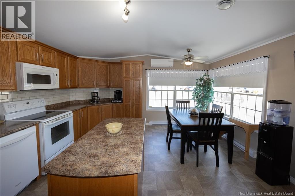 39 Shannon Street, Fredericton, New Brunswick  E3G 0C6 - Photo 5 - NB127858
