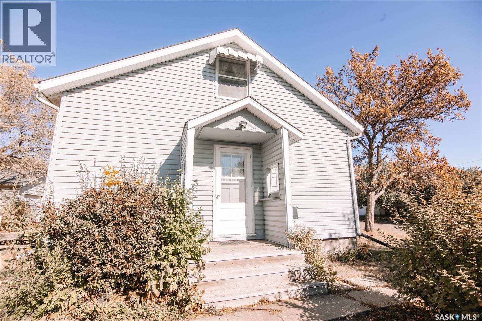 414 10th AVENUE NW, Moose Jaw, Saskatchewan