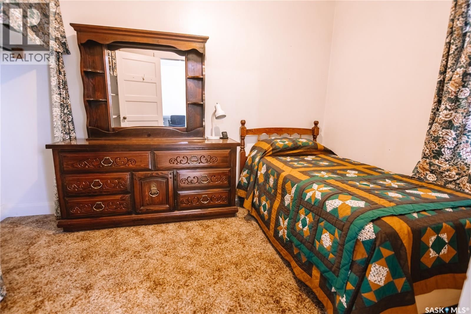 414 10th Avenue Nw, Moose Jaw, Saskatchewan  S6H 4K5 - Photo 14 - SK019826