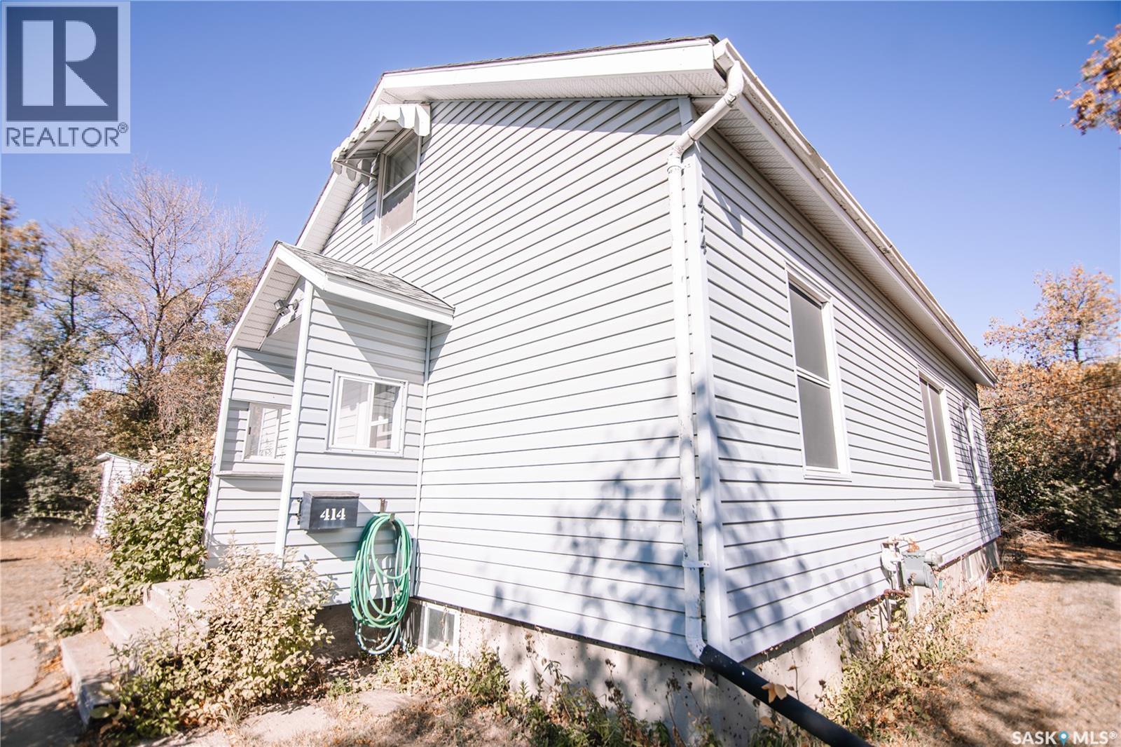 414 10th Avenue Nw, Moose Jaw, Saskatchewan  S6H 4K5 - Photo 33 - SK019826
