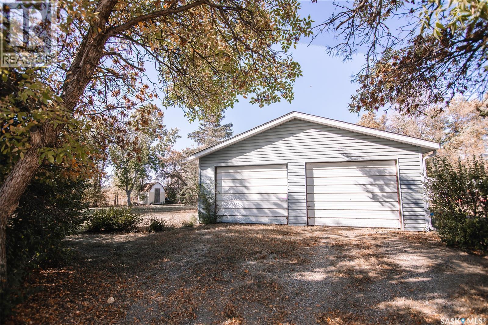 414 10th Avenue Nw, Moose Jaw, Saskatchewan  S6H 4K5 - Photo 35 - SK019826