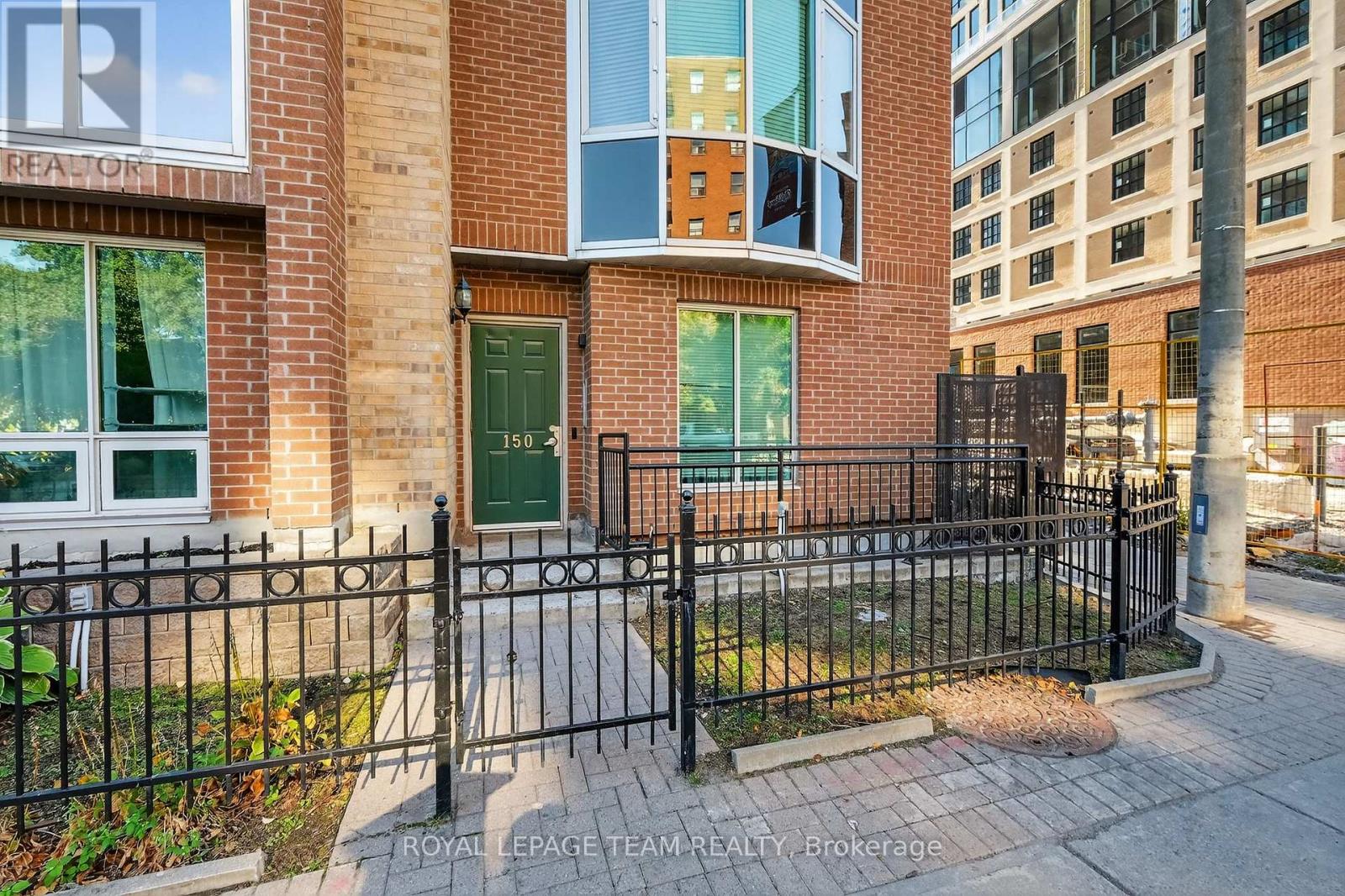 3a - 150 York Street, Ottawa, Ontario  K1N 1K9 - Photo 4 - X12426028