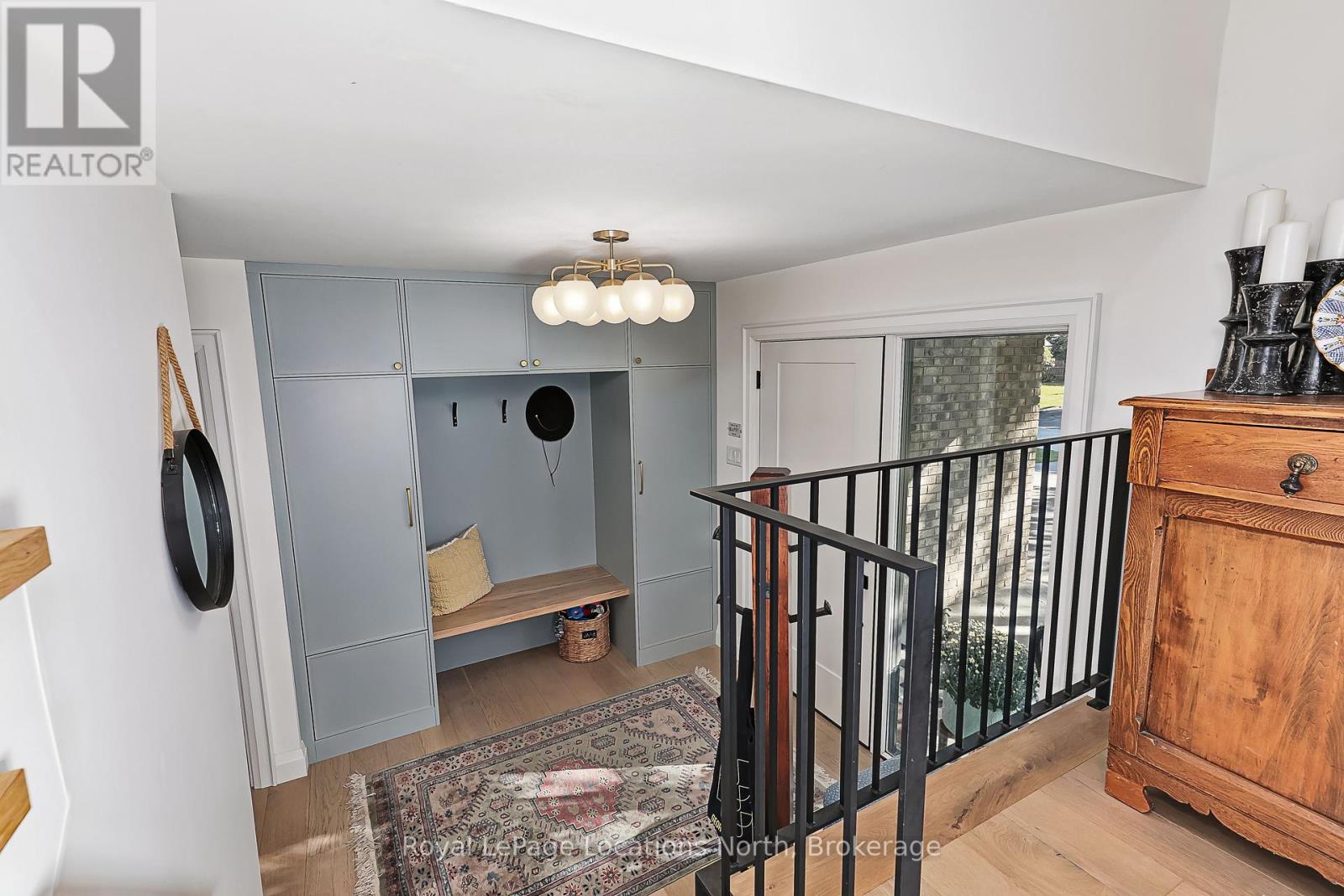 31 Brock Crescent, Collingwood, Ontario  L9Y 4A4 - Photo 5 - S12442713
