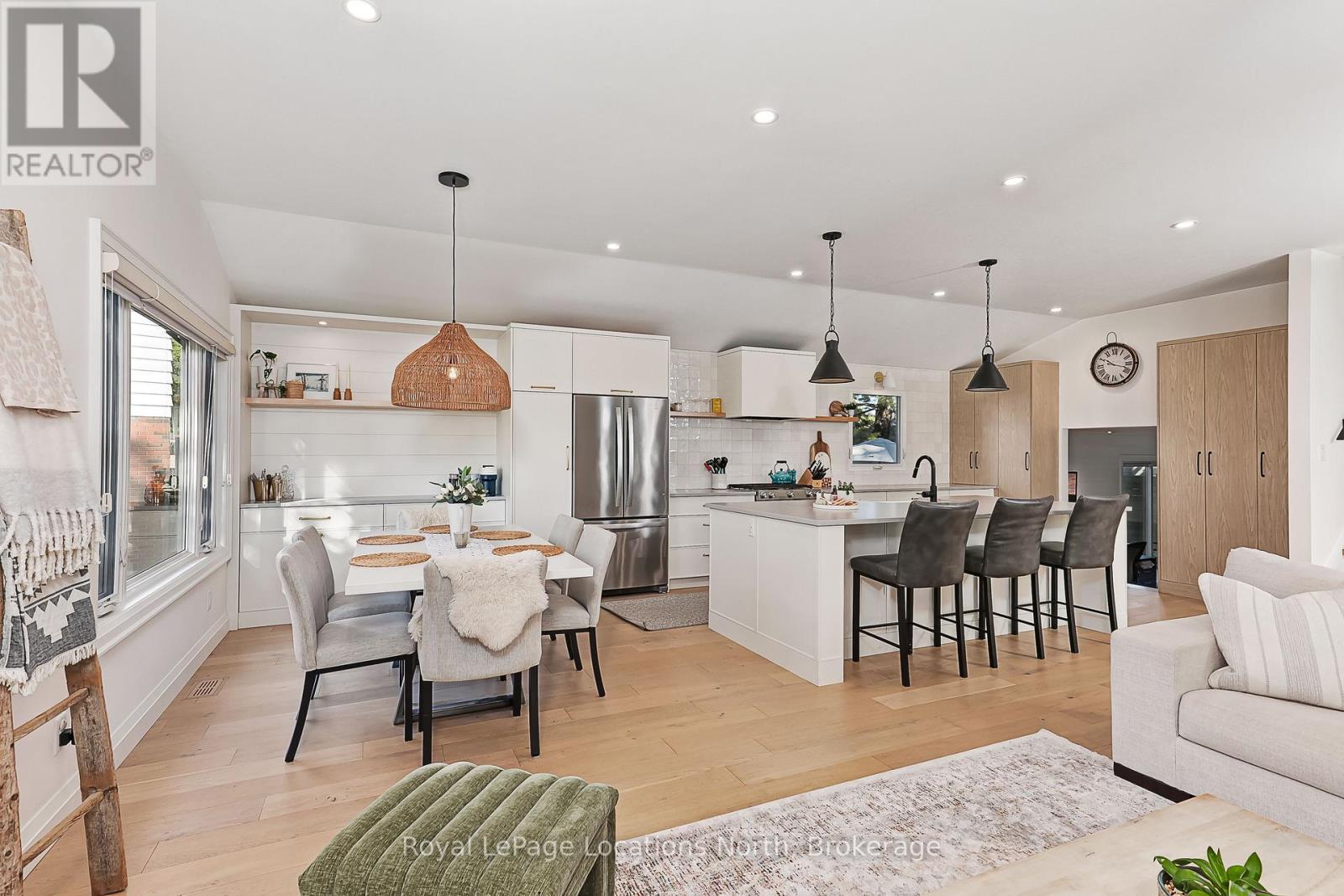 31 Brock Crescent, Collingwood, Ontario  L9Y 4A4 - Photo 6 - S12442713