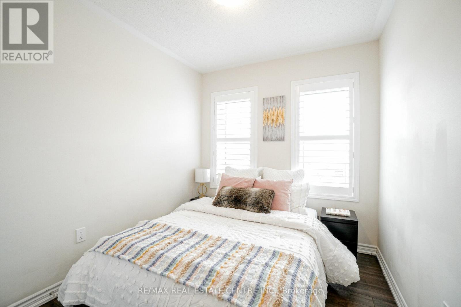 224 Sarah Cline Drive, Oakville, Ontario  L6M 0V3 - Photo 25 - W12442360