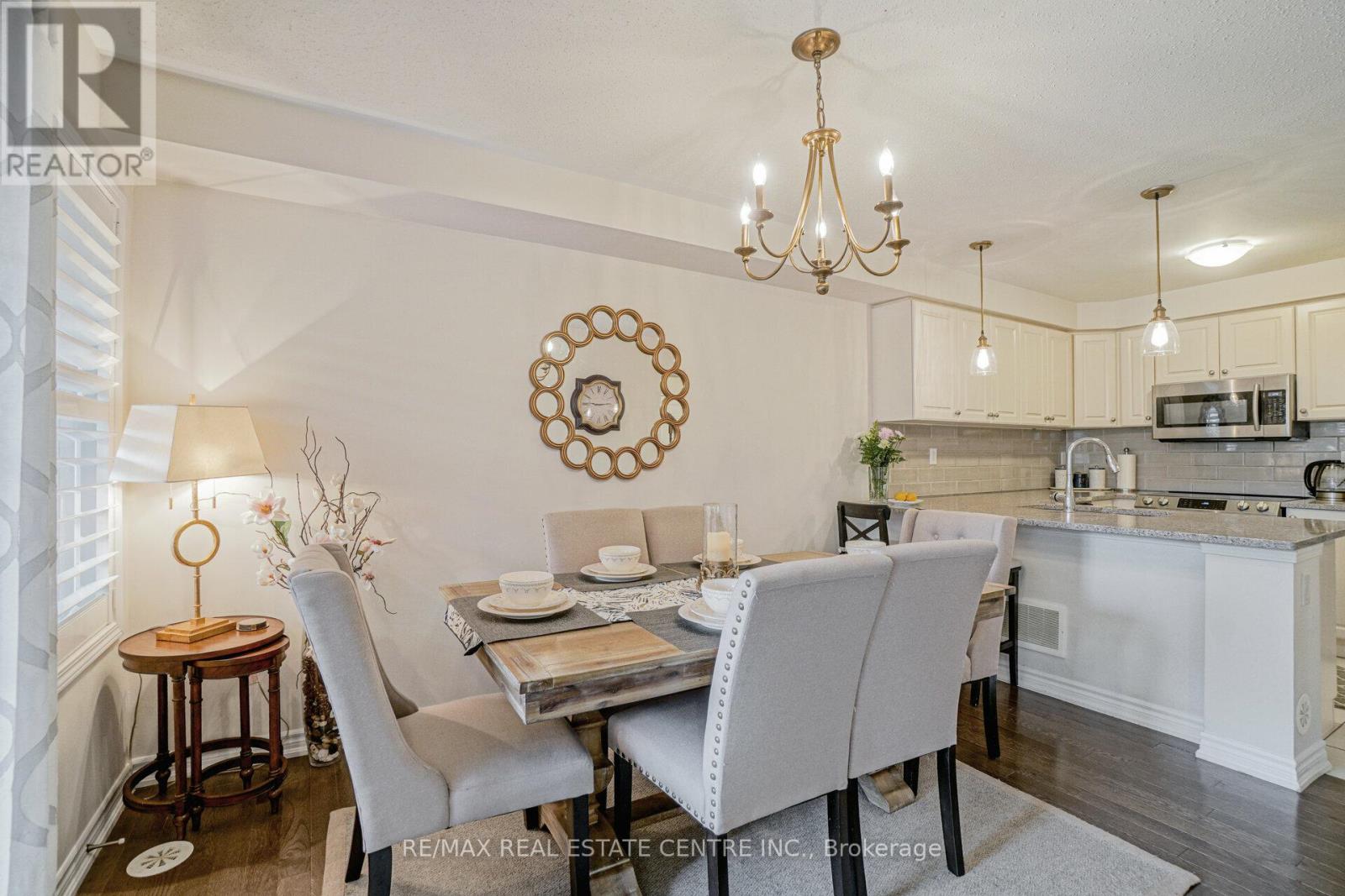 224 Sarah Cline Drive, Oakville, Ontario  L6M 0V3 - Photo 9 - W12442360