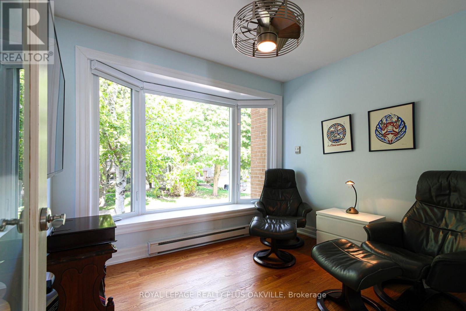 2060 Water's Edge Drive, Oakville (Br Bronte), Ontario  L6L 1A4 - Photo 14 - W12442376
