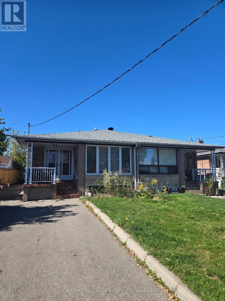 8 Hucknall Road, Toronto, Ontario  M3J 1V8 - Photo 1 - W12442418