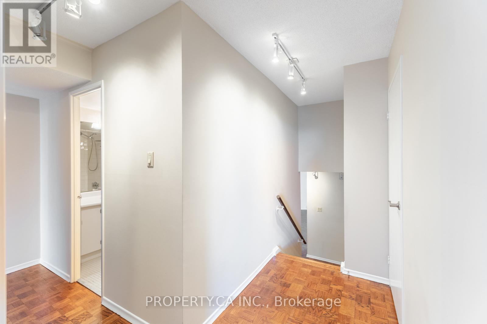 E35 - 300 Mill Road, Toronto (Markland Wood), Ontario  M9C 4W7 - Photo 21 - W12442438