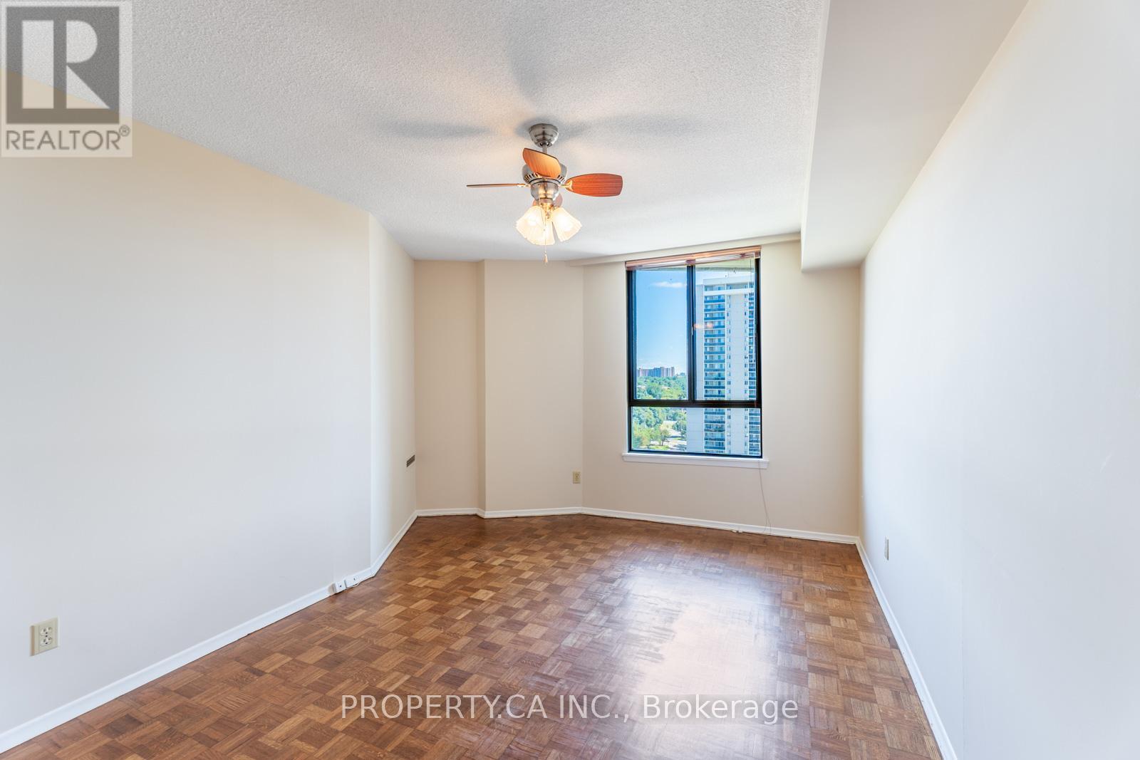 E35 - 300 Mill Road, Toronto (Markland Wood), Ontario  M9C 4W7 - Photo 27 - W12442438
