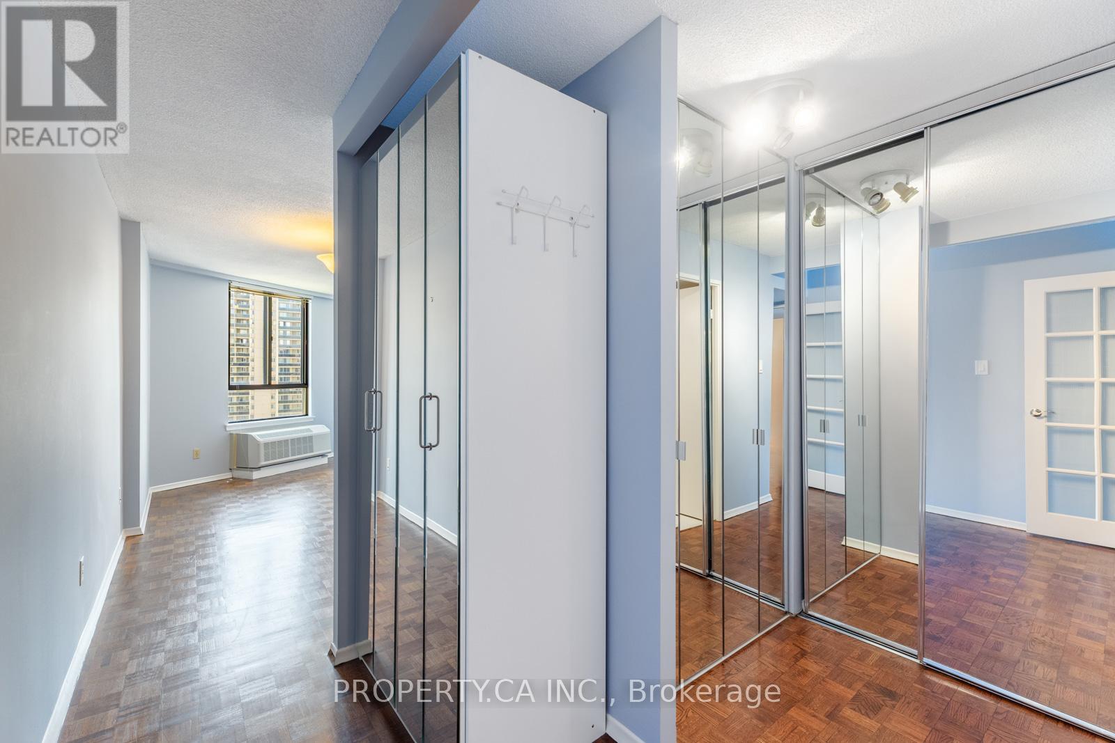 E35 - 300 Mill Road, Toronto (Markland Wood), Ontario  M9C 4W7 - Photo 29 - W12442438